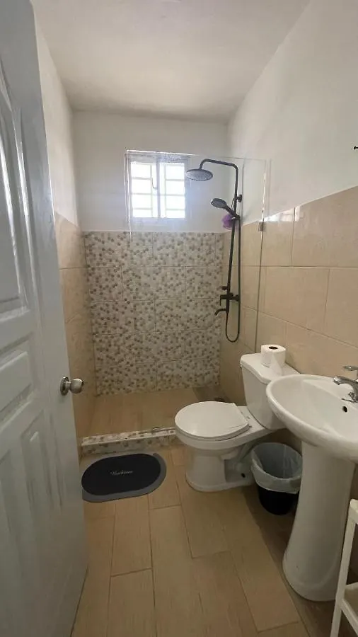 Apartamento Amueblado Para 7 Personas, En El Area De Bayahibe. A 5 Minutos De La Playa Caminando. La Vacama 0*,  Dominican Republic